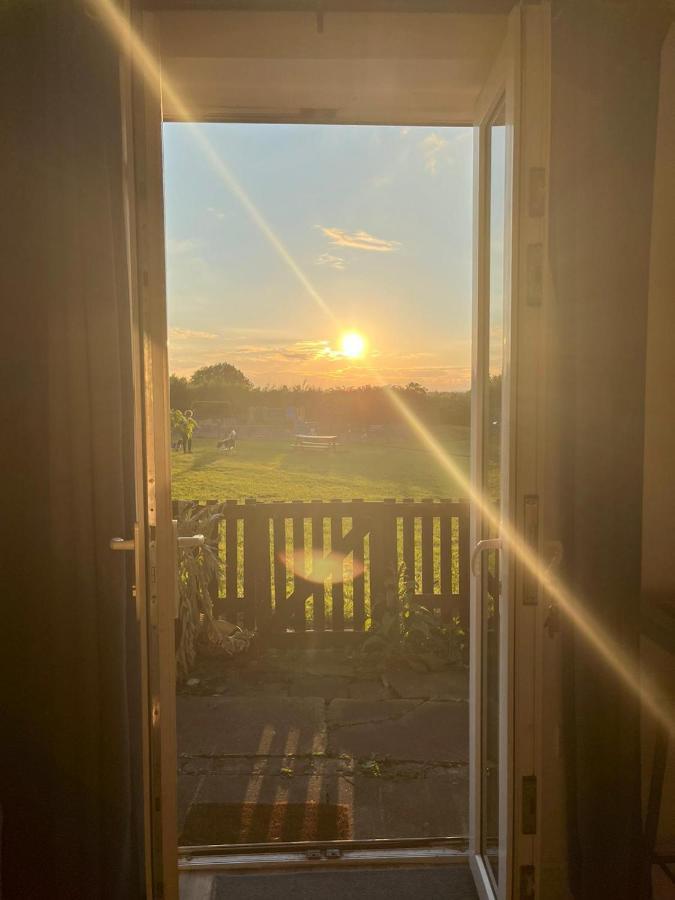 Park View Cottage Liversedge Екстериор снимка