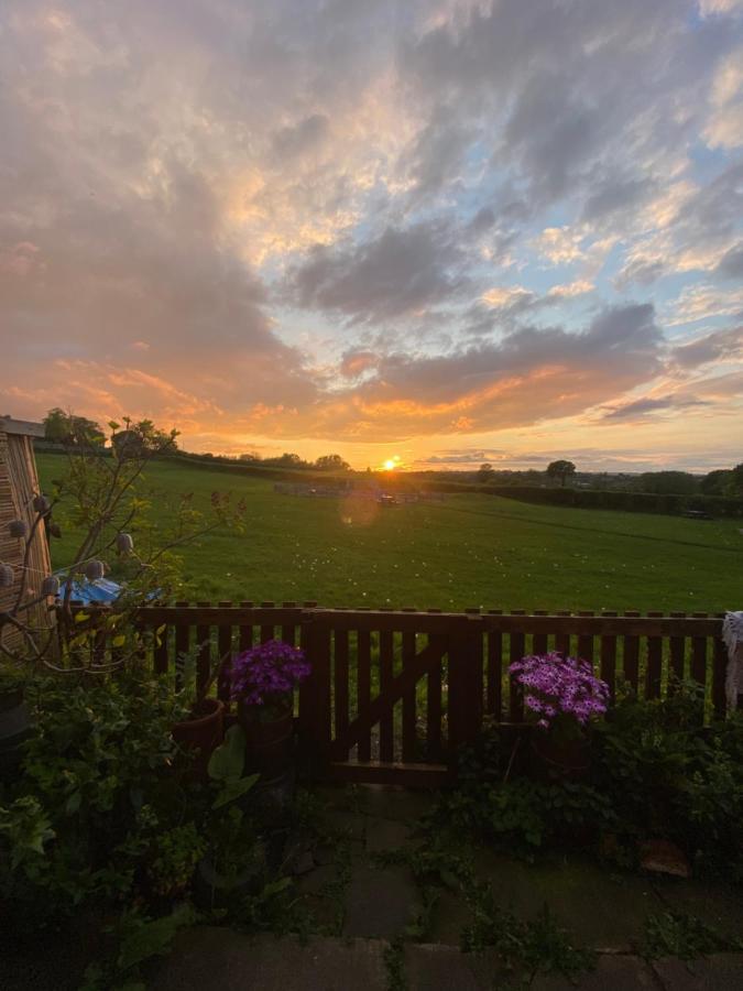 Park View Cottage Liversedge Екстериор снимка